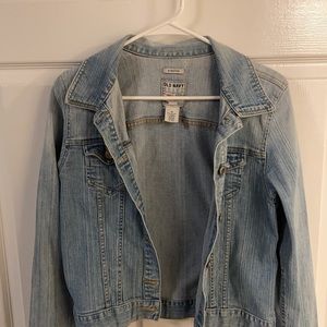 Old Navy Jean Jacket in size M.